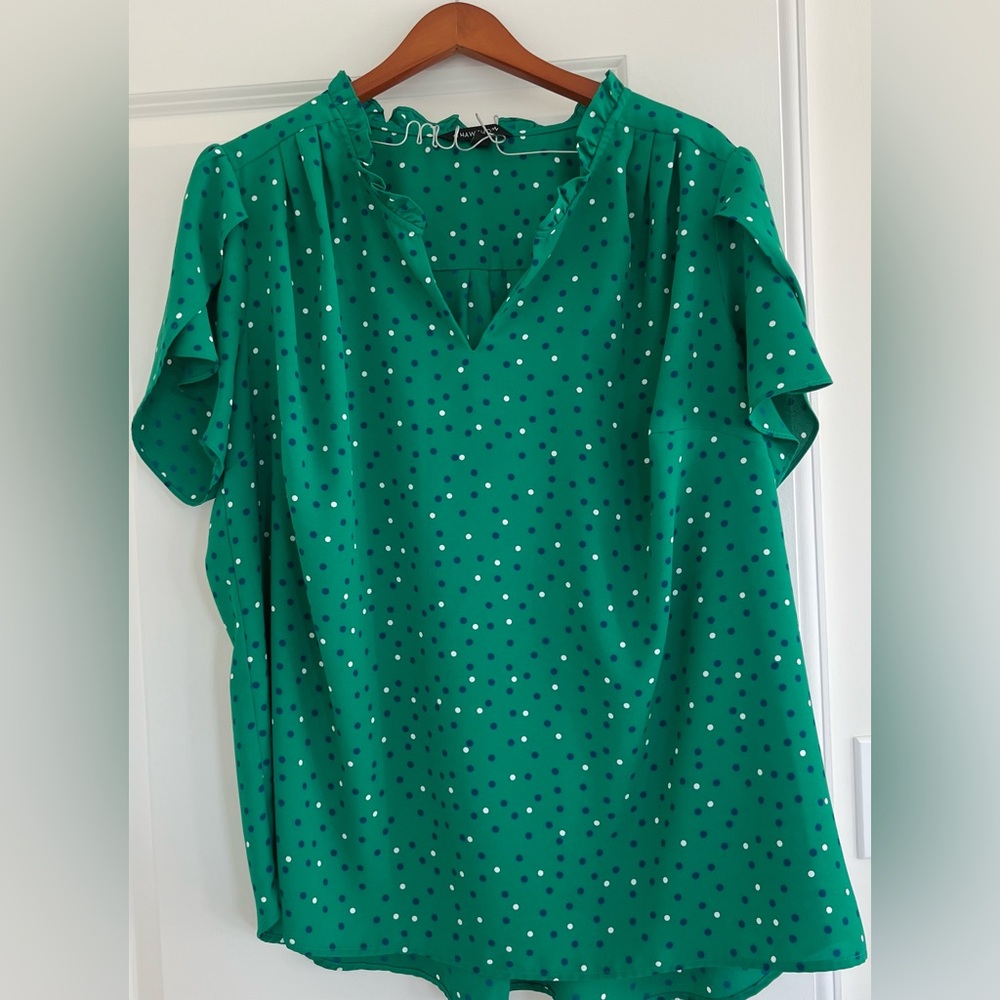 Tiffiny Tulip Sleeve Blouse